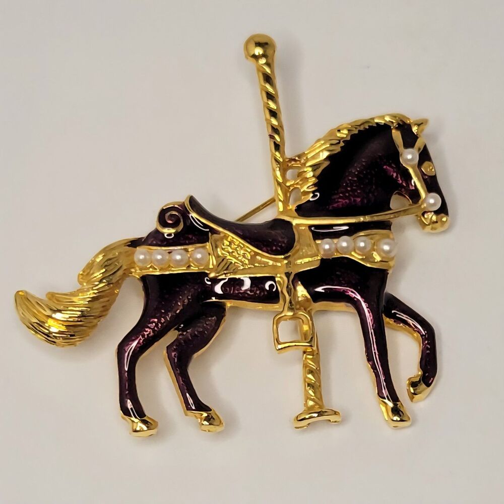▪︎Giovanni Brooch